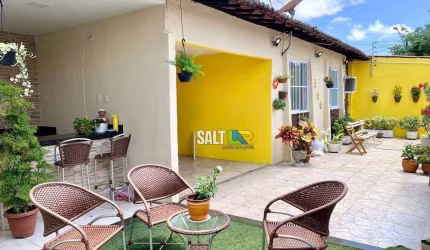 Casa com 4 dormitórios à venda, 150 m² por R$ 440.000,00 - Passaré - Fortaleza/CE