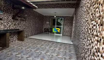 Casa com 3 dormitórios à venda por R$ 550.000,00 - Maraponga - Fortaleza/CE