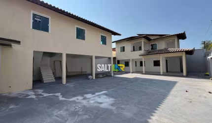 Casa com 6 dormitórios à venda, 249 m² por R$ 590.000 - Maraponga - Fortaleza/CE