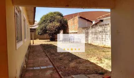 Casa à venda, Centro de Guararapes.
