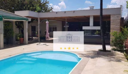Casa com 6 dormitórios à venda, 650 m² por R$ 1.600.000,00 - Jardim Brasília - Araçatuba/SP