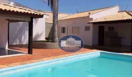 Sobrado com 4 dormitórios à venda, 260 m² por R$ 850.000,00 - Ipanema - Araçatuba/SP