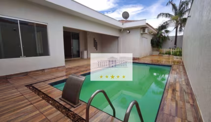 Casa com área de lazer maravilhosa!