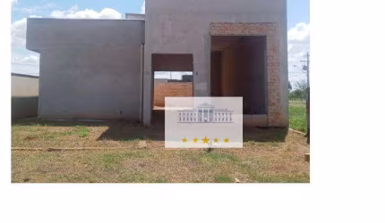 Casa semi-acabada, com planta super chamosa