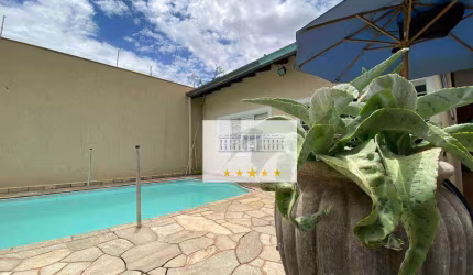 Casa com 3 dormitórios à venda, 200 m² por R$ 850.000,00 - Vila São Paulo - Araçatuba/SP