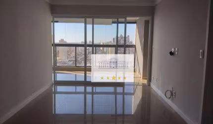 Belíssimo apartamento a venda, localização privilegiada.
