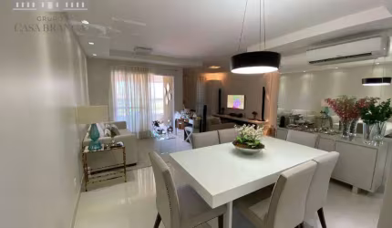 Sofisticado apartamento localizado em uma área central privilegiada , no coração da cidade!