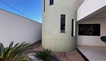 Casa à venda, 252 m² por R$ 1.050.000,00 - Vila Bandeirantes - Araçatuba/SP