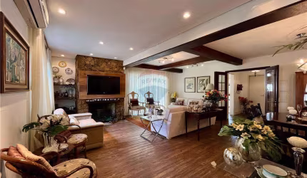 Casa Aconchegante à Venda: Seu Refúgio Perfeito