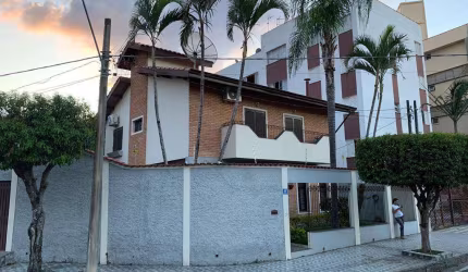 Casa para Locação em Sorocaba, Vila Trujillo, 4 dormitórios, 1 suíte, 4 banheiros, 5 vagas