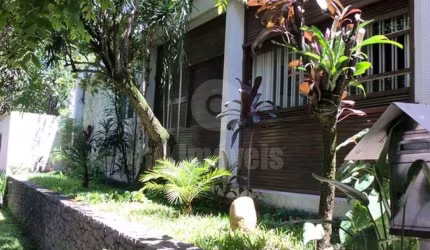 Casa térrea a venda, Vila Madalena, 400 m², 3 dormitórios, 1 suíte, 5 vagas, R$ 3.200.000,00