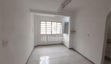 Sobrado a venda, Lapa, 130 m², 2 dormitórios, 1 vaga, R$ 850.000