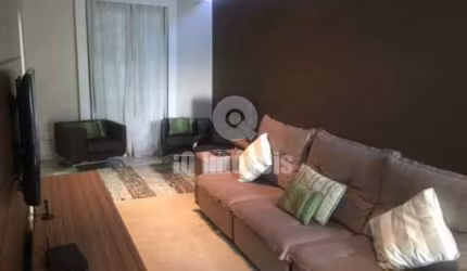 Casa na Água Branca,320m²,4 dormitórios,1 suíte e 3 vagas.