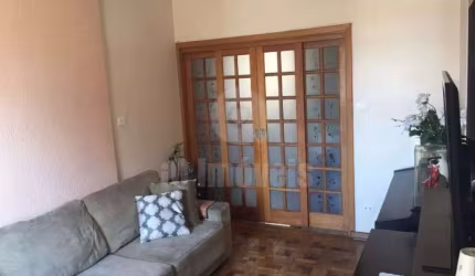 Apartamento ao lado do Metrô Vila Madalena.