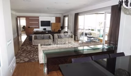 Moema Nobre apartamento a Venda 300m , 4 suítes, 5 vagas, lazer total