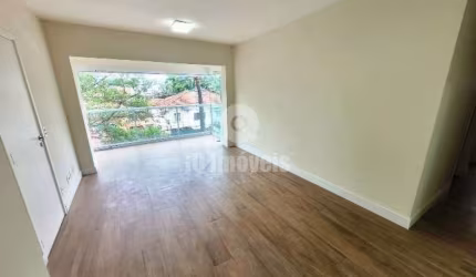Apartamento para locação de 96 m² com 3 dormitórios, 1 suíte e 2 vagas no Campo Belo R$ 7.150,00