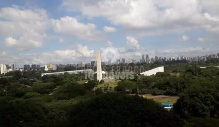 Ibirapuera apartamento para venda! Vista para o Parque, 320m , 4 suítes, 6 vagas, ACEITA PERMUTA !!!