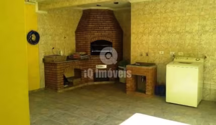 Sobrado a venda no Campo Belo, 140 metros, 3 dormitórios, 1 suíte, 2 vagas, R$ 858.000,00