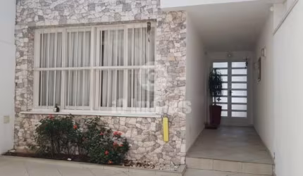Sobrado a venda, Vila Madalena, 140 m², 2 dormitórios, 1 suíte, 2 vagas, R$ 1.650.000