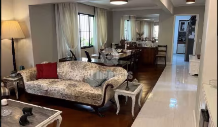 Campo Belo Apartamento a venda 155m², R$ 1.800.000,00  aceita permuta de menor valor na região.