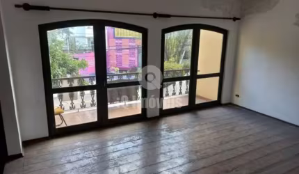 Sobrado a venda, Vila Madalena, 280 metros, 4 dormitórios, 2 suítes, 4 vagas, R$ 1.800.000,00