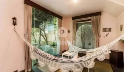 Sobrado a venda, Pinheiros, 540 metros, 4 dormitórios, 2 suítes, 5 vagas, R$ 3.200.000,00