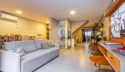 Sobrado à venda Chácara Santo Antônio 3 dormitórios 2 suítes 2 vagas R$ 1.650.000,00