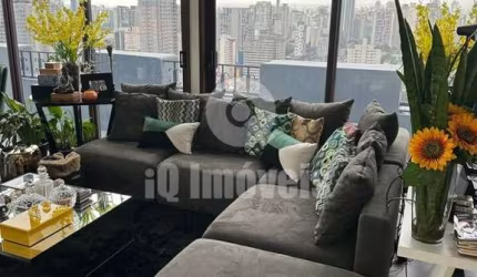 Cobertura duplex à venda em Santo Amaro 240 metros 3 dormitórios 1 suíte 1 vaga R$ 1.600.000,00