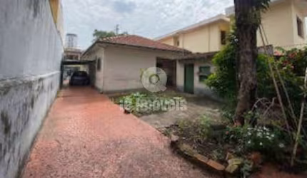 Casa Residencial no Brooklin ótimo localização 300 metros R$14000,000,00