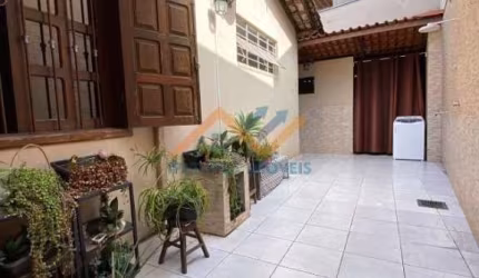 Casa com 3 quartos no bairro Iguaçu em Ipatinga