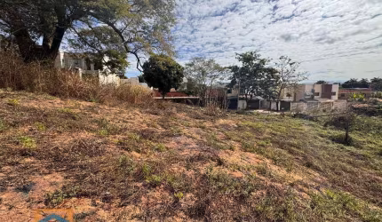 Terreno &#224; venda no bairro Porto Seguro - Caratinga