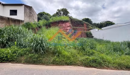 Lote de 300m&#178; no Bairro Jardim Vitória