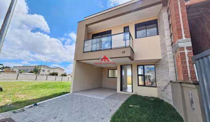 Sobrado Alto Padrão 03 Dormitórios com 1 suíte com 141m² - Costeira - São José dos Pinhais