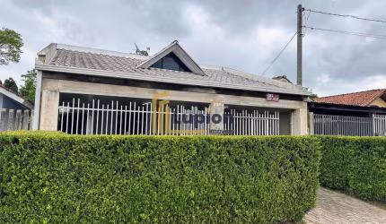 Casa na Fazenda Rio Grande 164m  garagem p  4 carros e amplo terreno nos fundos