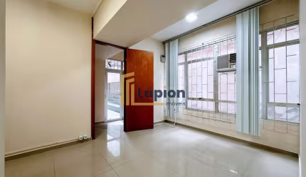 Sobreloja com 4 amplas salas  a 1 quadra do Shopping Curitiba