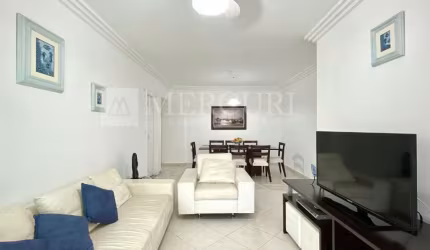 Apartamento com Varanda Gourmet no Guarujá, Enseada,  vista Parcial para o Mar com 3 suítes.