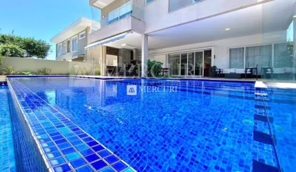 Casa em Condomínio Fechado, 6 quartos à venda por R$ 4.300.000 – Imobiliária Guarujá