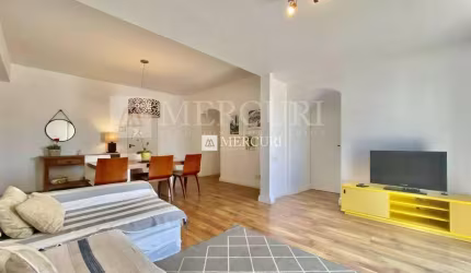 Cobertura à venda no Guarujá, Praia das Pitangueiras, 3 quartos- Imobiliária Mercuri - Imóveis no Guarujá