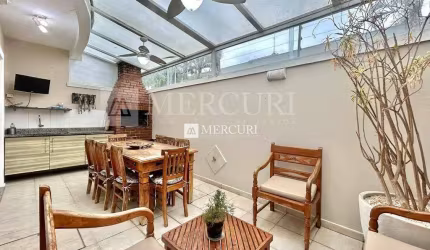 Casa com Vista para o Mar, 4 quartos (4 suítes) à venda, 200 m² por R$ 1.400.000 - Enseada - Guarujá/SP - Imobiliária Mercuri