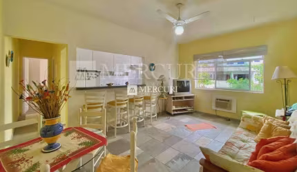 Apartamento Enseada, 1 quarto à venda por R$ 300.000 - Imobiliária  Guarujá