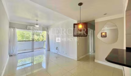 Apartamento com Sacada na Praia da Enseada, Região do Fórum