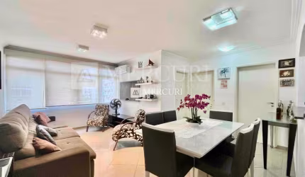 Apartamento Moderno na Praia da Enseada com 2 Vagas