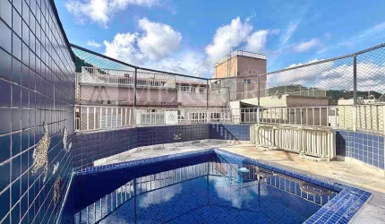 Cobertura Duplex com Piscina na Praia da Enseada, Guarujá