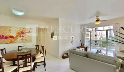 Apartamento no Guarujá, Praia das Pitangueiras, 2 quartos sendo 1 suíte, sala ampla e lazer completo.