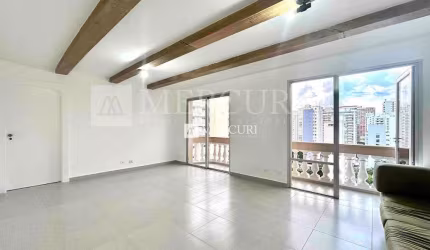 Apartamento no Guarujá, Pitangueiras, com Sacada. 3 Quartos