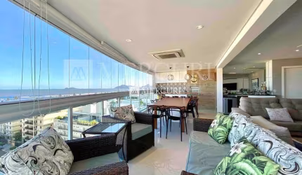 Apartamento no Guarujá, Enseada, Varanda Gourmet e Vista para o Mar