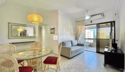 Apartamento no Guarujá, Enseada, com Vista Mar, Prédio com Lazer.