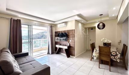 Apartamento com 2 dormitórios à venda, 71 m² por R$ 700.000,00 - Pitangueiras - Guarujá/SP