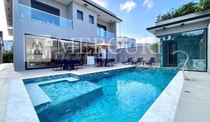 Casa no Guarujá, Condomínio Jardim Acapulco, Casa Conceito Moderno, Sofisticada e Finamente Decorada