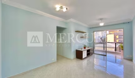 Apartamento no Guarujá, Enseada, com Vista Mar, 3 quartos sendo 1 suíte.